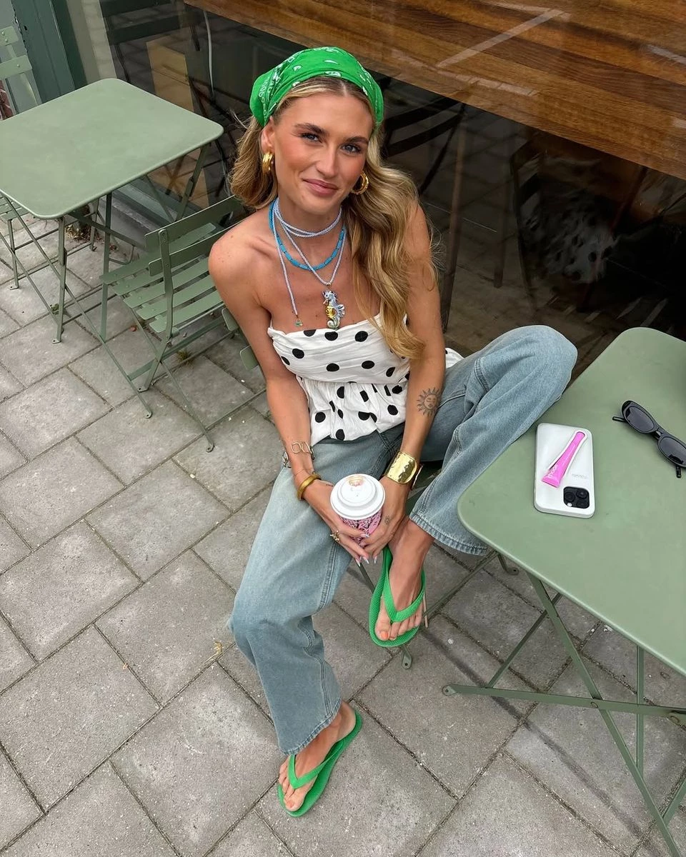 Instagram @tessavmontfoort Instagram @tessavmontfoort